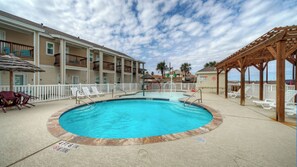 Apartment (4 Bedrooms) | Interior - Ocean's 96 by Avantstay Heated Pool + Foosball Table + Media Room + Walk to North Padre Beach (Corpus Christi)