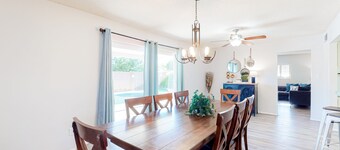 Dog-friendly house with retro feel, pool, fireplace & patio - snowbirds welcome