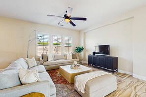 Smart TV - Trilogy Polo Club home w/private jacuzzi, Peloton, shared pool & tennis courts (Indio)