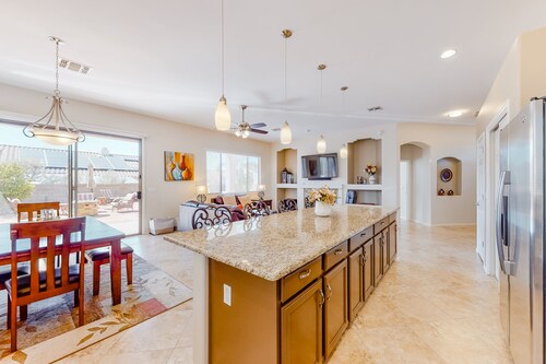 Contemporary & comfortable home with a pool, WiFi, washer/dryer & central air-conditioning
