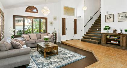 Dog-Friendly Gem near Golf Course W/ Private Pool, Fast WiFi & Central AC