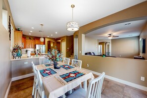 Dining - Spacious home surrounded by palms with pool, grill, children's items, & W/D (Litchfield Park)