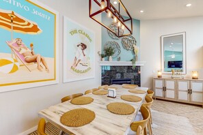 Dining - Desert Sun, Sparkling Pool, Hot Tub, Welcome to Your Scottsdale Oasis! (Scottsdale)