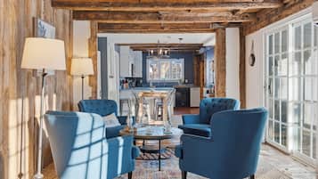 House, Multiple Beds, Patio, Garden View (Salt Meadow Farm) | Living area