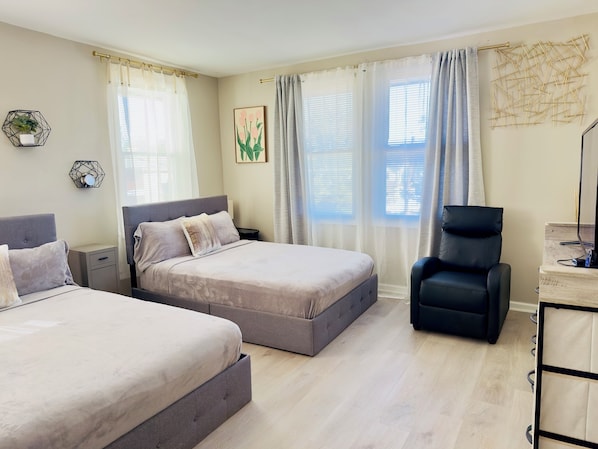 1 Schlafzimmer, Bügeleisen/Bügelbrett, Internetzugang