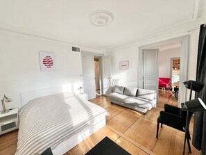 Imagen sin descripción, 3 de 13, botón