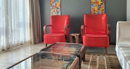 Kololo 3BR with Garden, 500m to Acacia Mall