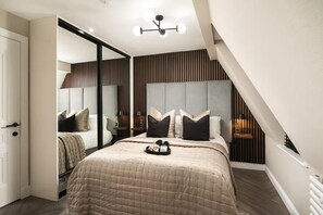 1 bedroom, free WiFi, bed sheets - Edinburgh Apartment - Sleeps 2 - Royal Mile Close (Edinburgh)