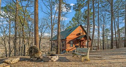 Spacious Mountain Log Cabin with Stunning Falls & Ozark Views