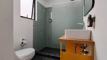 Shower, towels, soap, shampoo