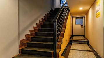 Quầy tiếp tân