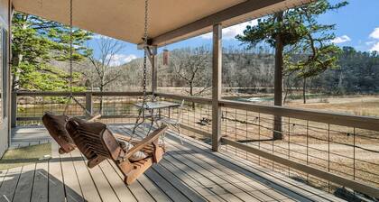 Falls House: Private Riverfront Living Overlooking the North Fork at The Falls