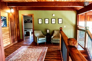 Luokittelematon kuva, 5 kautta 23, painike