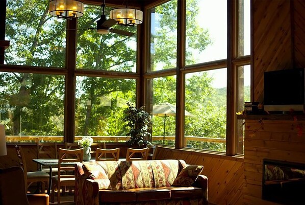 Unclassified image, 1 of 23, button - Cliff House: A Spacious Riverfront Escape for Gathering Together (Dora)