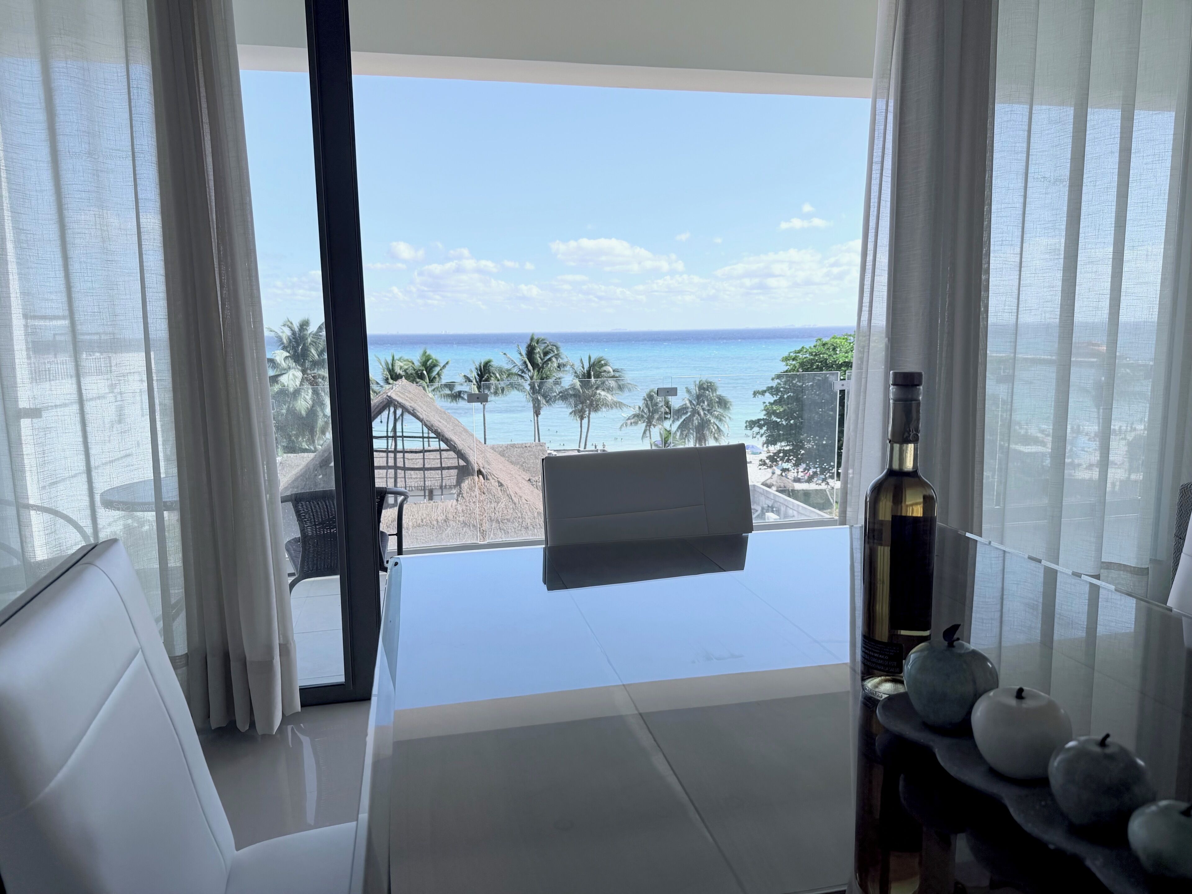 Penthouse Luxe, 2 chambres, cuisine, vue plage | Intérieur