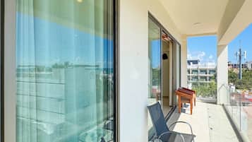 Luxury Penthouse, 2 Bedrooms, Kitchen, Beach View | In-room safe, blackout drapes, soundproofing, free WiFi