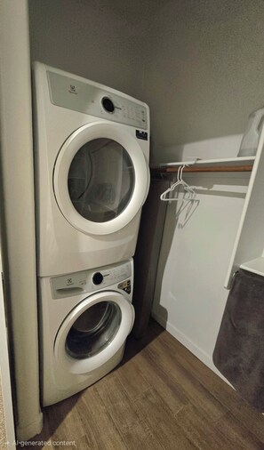 Unclassified image, 2 of 6, button