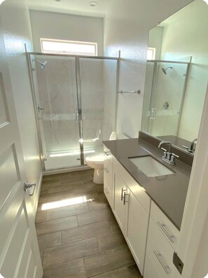 Unclassified image, 4 of 6, button