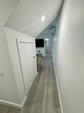 Interior - The Fairway View Apartment | Golf Course Retreat (Wauchope)