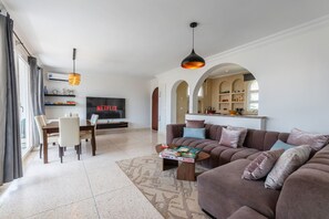 Unclassified image, 4 of 45, button - Seabreeze 2BR Haven – Ocean Walk & Sunsets! (Tiznit Province)