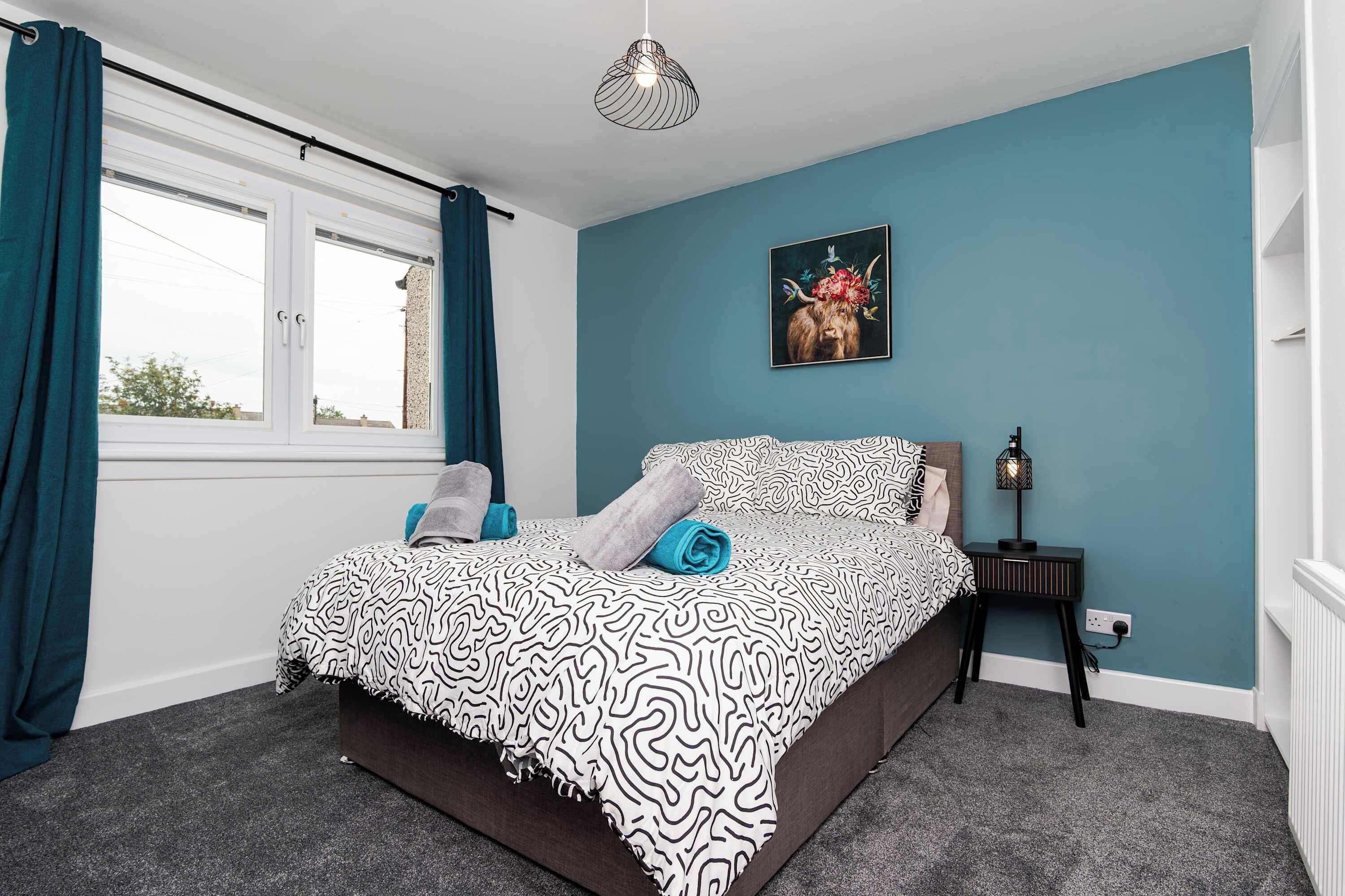 Desk, iron/ironing board, travel cot, WiFi