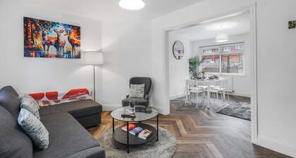 Family - Contractor Stay - Pet Friendly - Parking