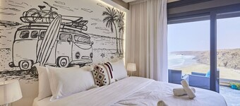 Wake to Waves: Stylish 1-Bedroom by the Shore