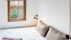 4 soverom, strykejern/-brett og wi-fi (inkludert)