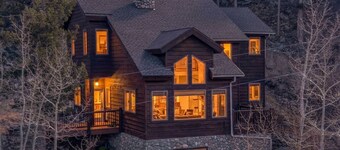 The Hideaway in Evergreen Hot Tub Views Privacy