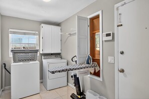 Nicht klassifiziertes Bild, 4 von 36, Schaltfläche