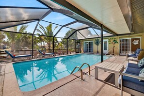 Nicht klassifiziertes Bild, 2 von 36, Schaltfläche