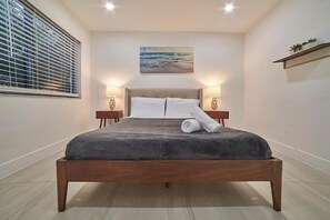 Desk, iron/ironing board, free WiFi - Villa Santorini Lakefront Private Deck (North Miami Beach)