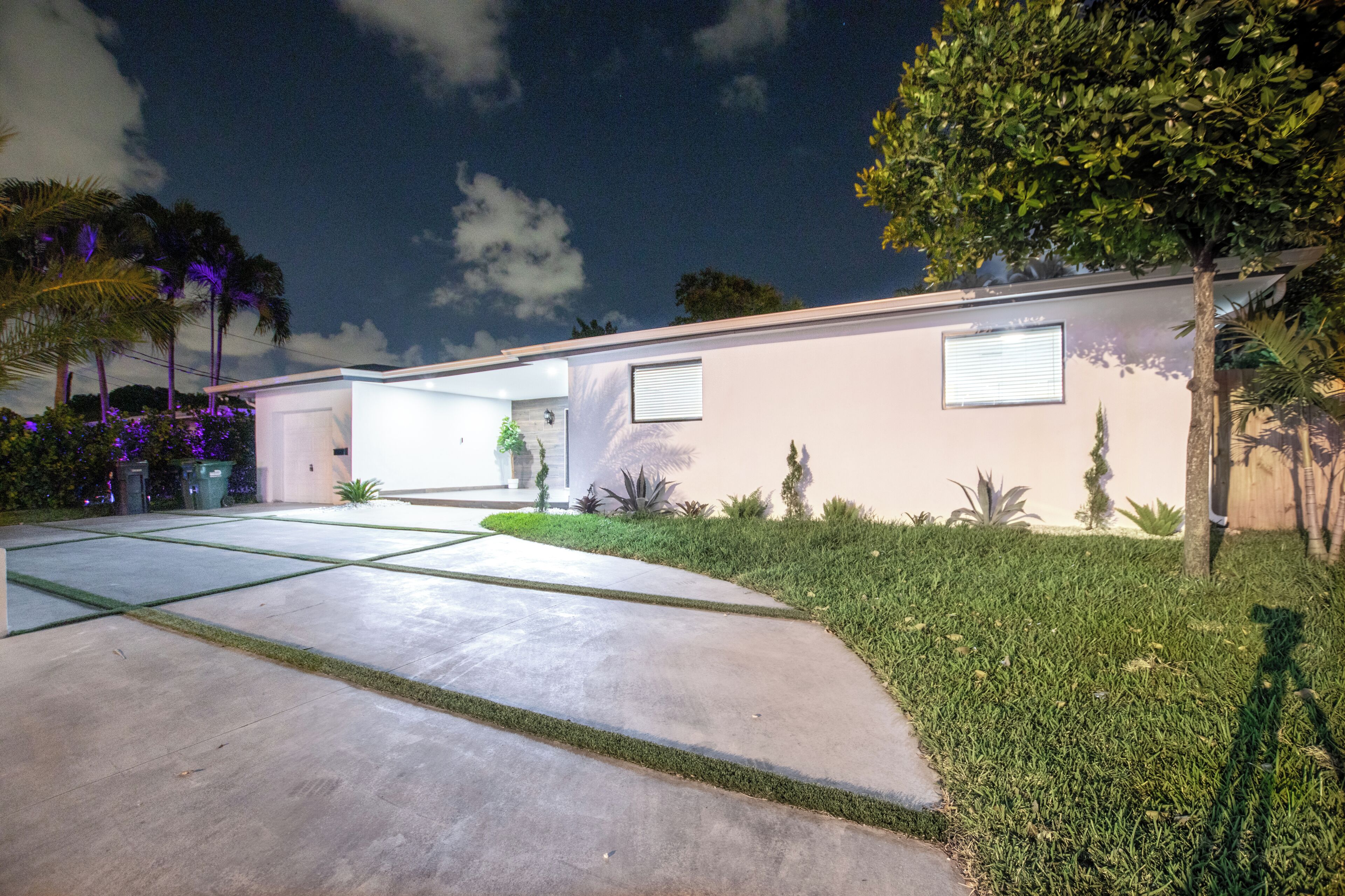 Entrada de la propiedad