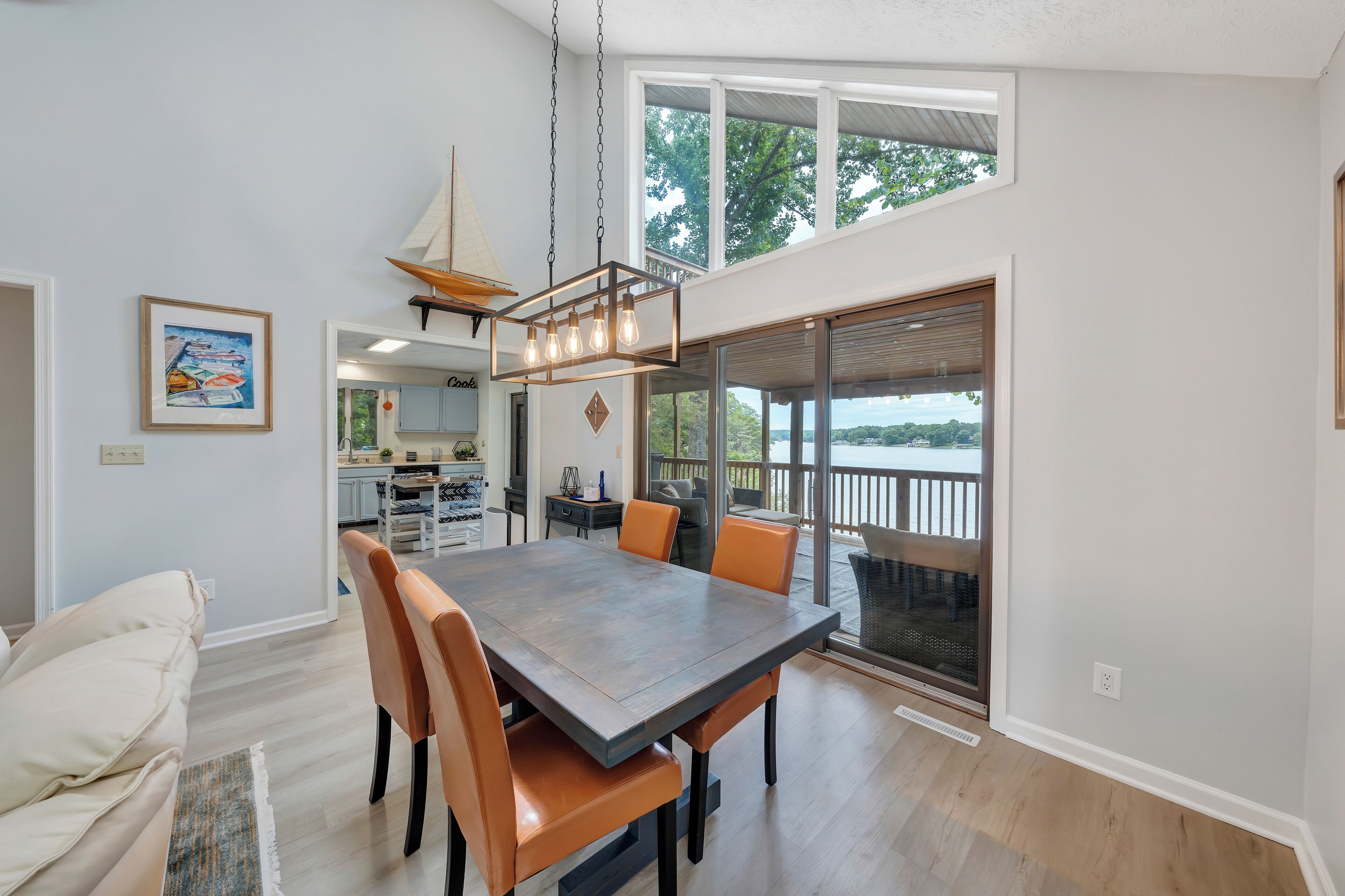 House, Multiple Beds, Patio (LAKE Sundance) | Dining