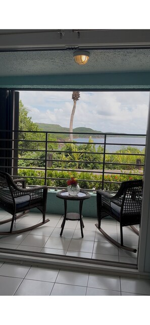 Nicht klassifiziertes Bild, 2 von 18, Schaltfläche