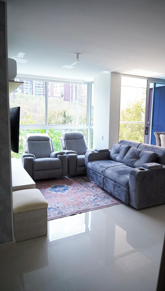 Welcome To Our Luxurious 3-bedroom Apartment Located In Barranquilla-colombia - Barranquilla