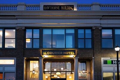 The Courier Hotel