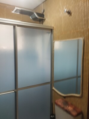 Luokittelematon kuva, 2 kautta 19, painike