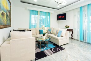 Comfort Villa, Bay View | Living area