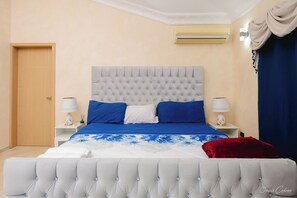 Comfort villa, kilátással az öbölre | Vasaló/vasalódeszka és ingyenes wifi