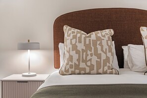 1 chambre, coffres-forts dans les chambres, fer et planche à repasser