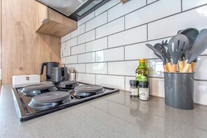 Private kitchen - Circa Luxe Retreat • Serene Pool Views (Johannesburg)