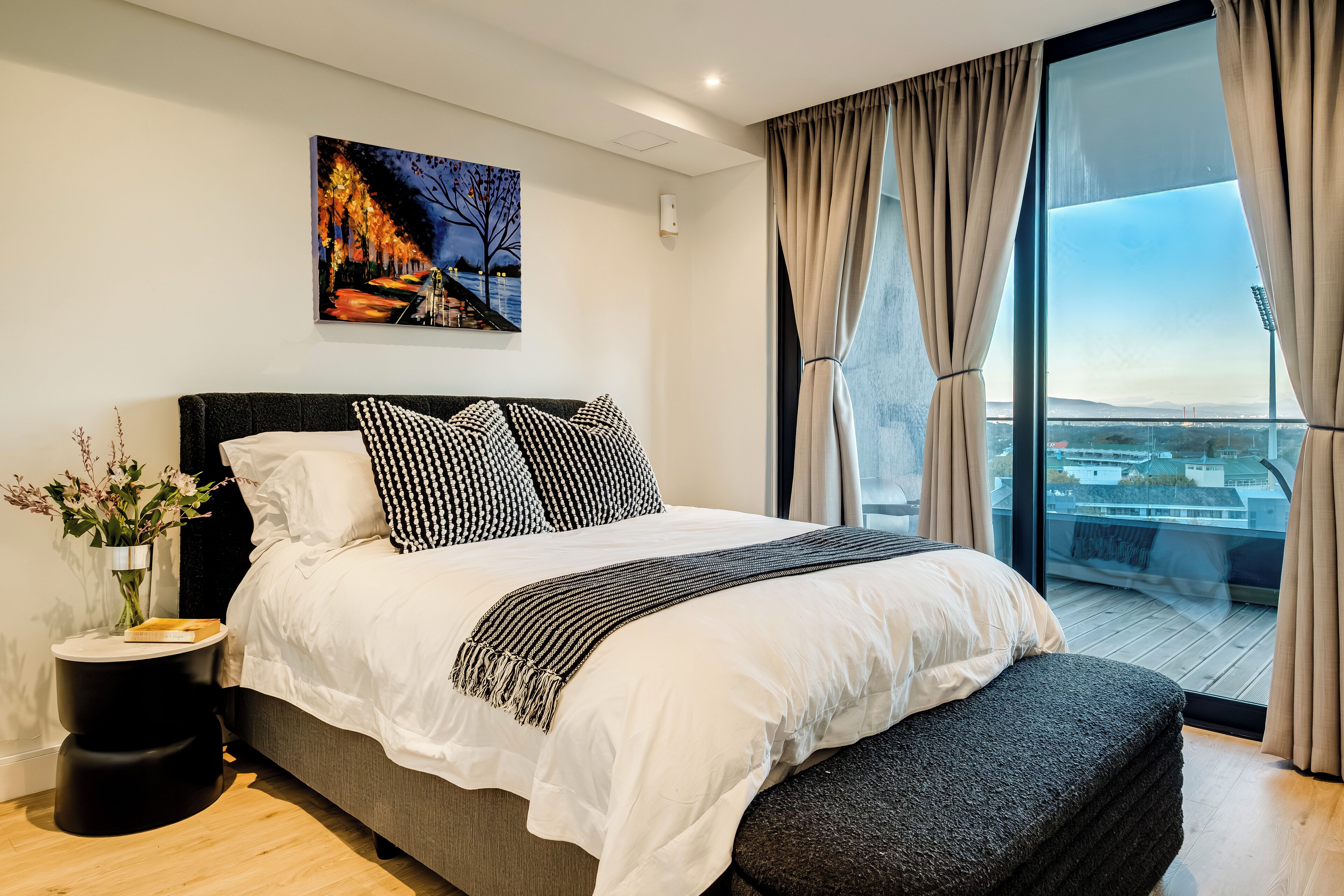2 bedrooms, in-room safe, iron/ironing board, bed sheets