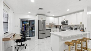 Nhà (3 Bedrooms) | Nội thất