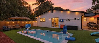 Hoop & Splash House by Avantstay Game Room + Pool + Firepit + Minutes to Las Olas