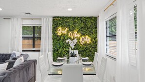 Nhà (3 Bedrooms) | Nội thất