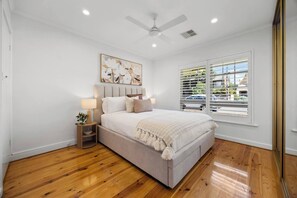 Fer et planche à repasser, Wi-Fi, draps fournis