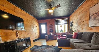 Montebello Saloon #1