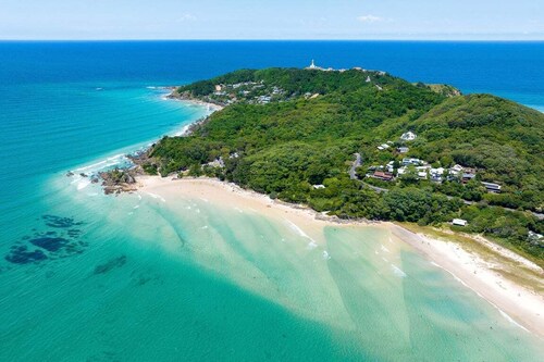 Byron Vibes - Luxury Couples Apartment in Jonson Lane, Byron Bay + Rooftop Pool