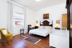 Bügeleisen/Bügelbrett, Bettwäsche